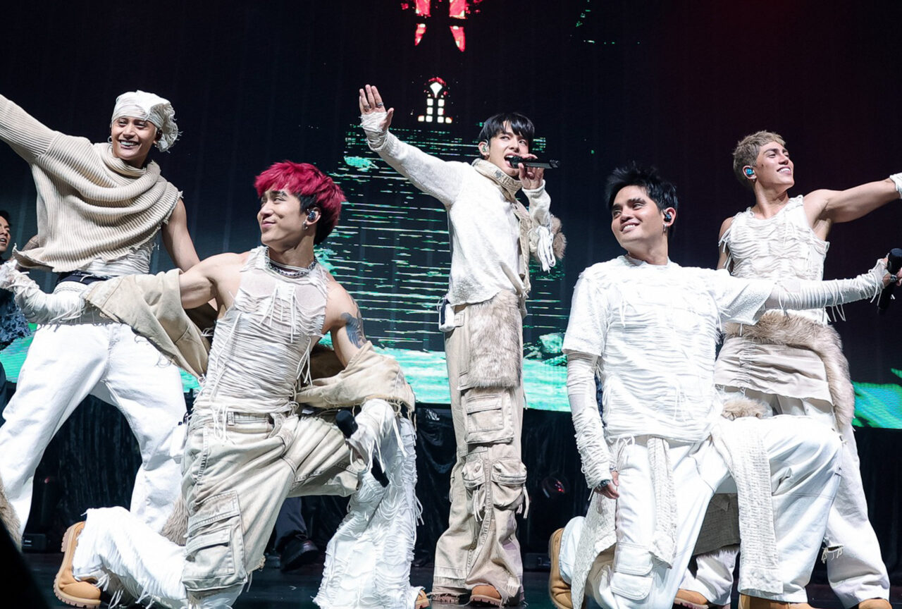 'Simula at Wakas' World Tour